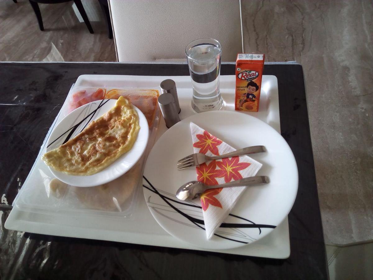 Lakeview Service Apartments Kolkata Ngoại thất bức ảnh